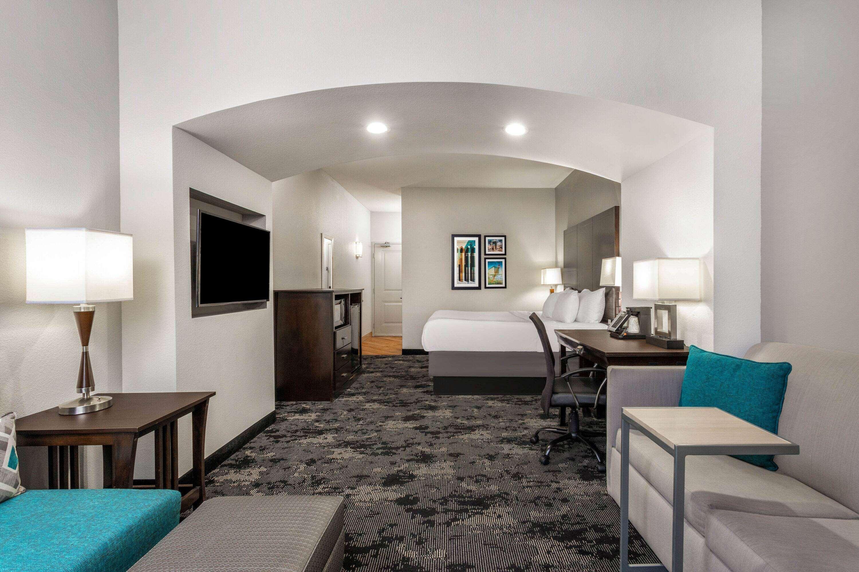 Готель La Quinta By Wyndham Columbus - Edinburgh Екстер'єр фото