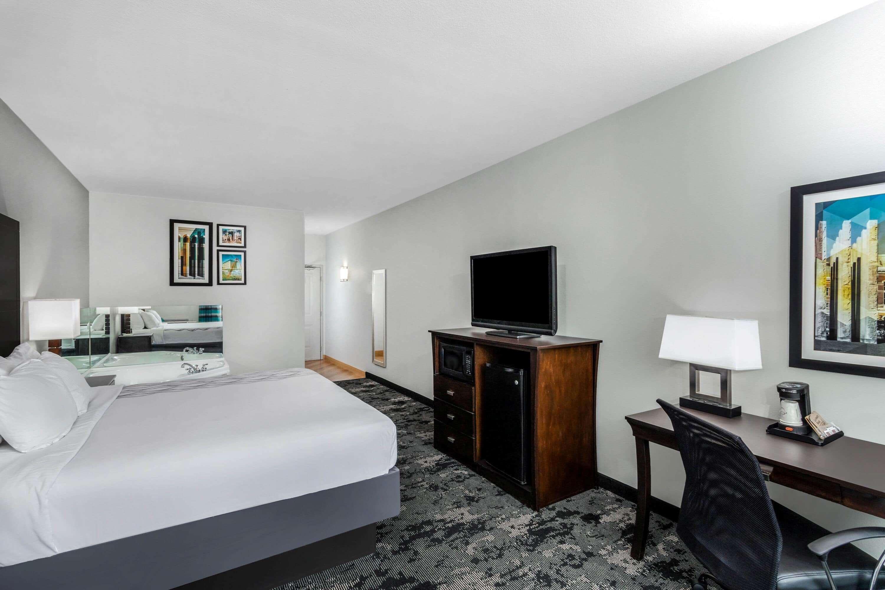 Готель La Quinta By Wyndham Columbus - Edinburgh Екстер'єр фото