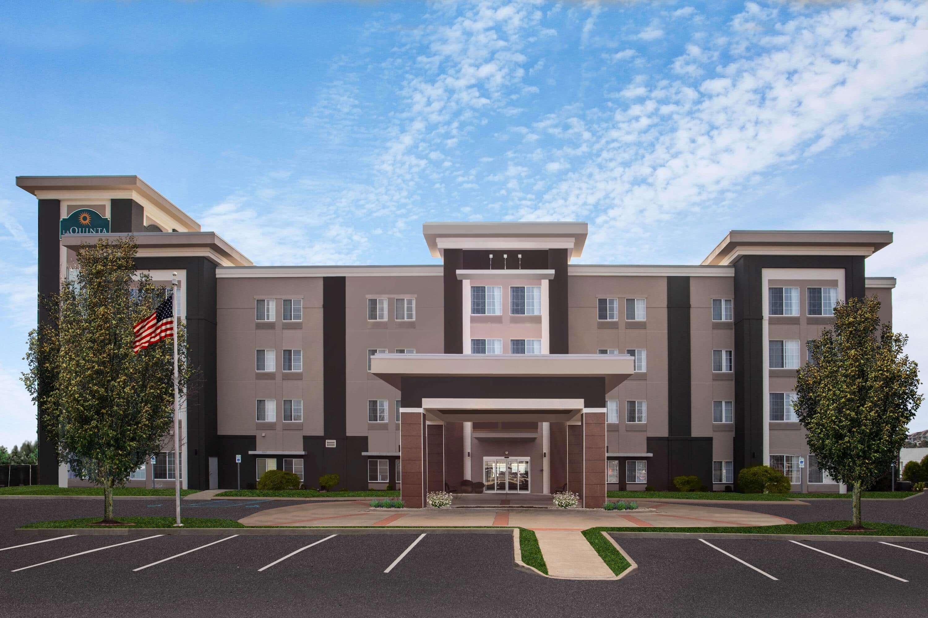 Готель La Quinta By Wyndham Columbus - Edinburgh Екстер'єр фото
